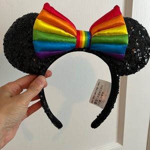 Disney Pride Minnie Mouse Ears- sequin headband NWOT